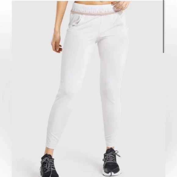 Gymshark Recess Joggers - Picture 2 of 6